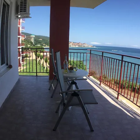 Marina Panorama Grand Private Apartmán