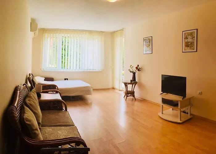 Marina Panorama Grand Private Apartment *